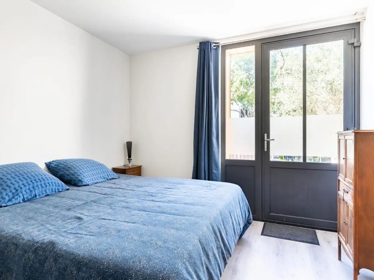 Apartment Les Minquiers By Interhome Cancale