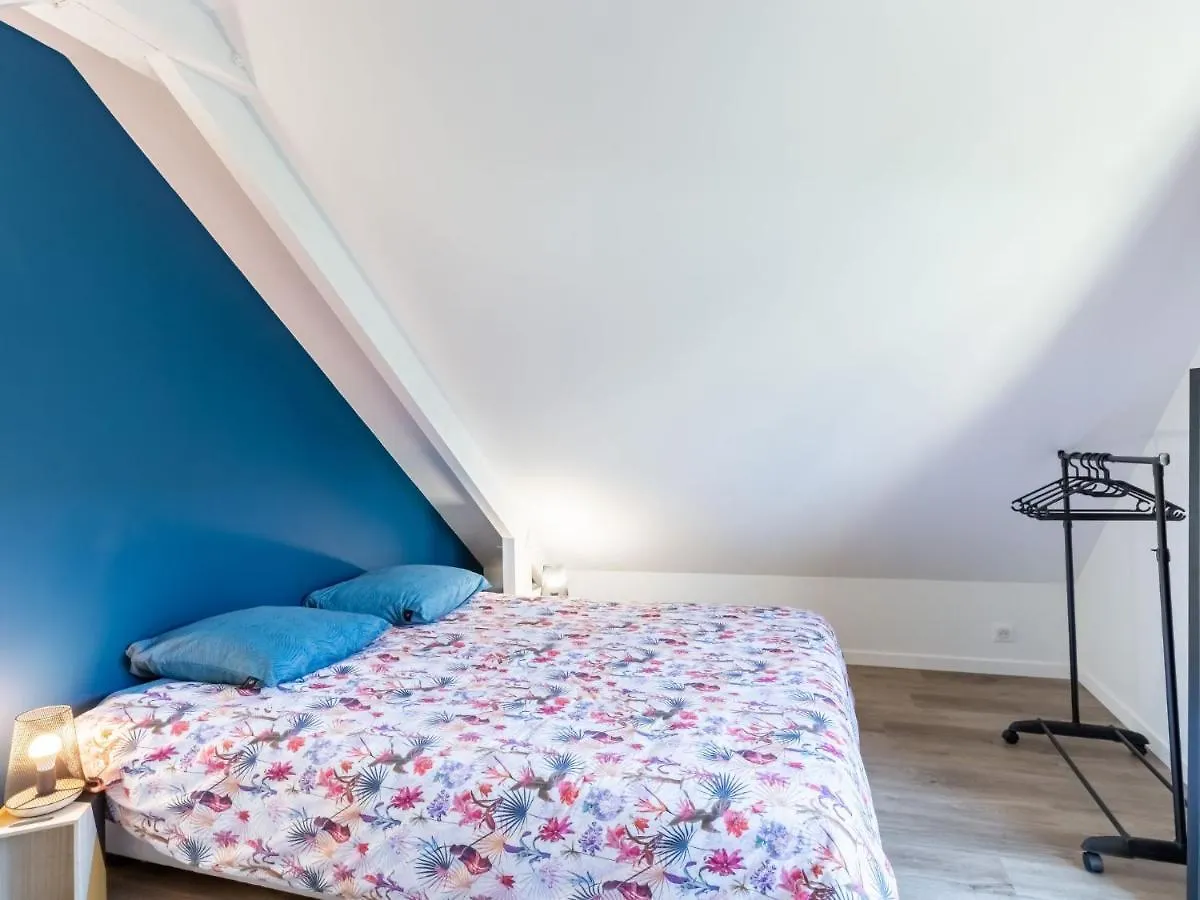 Apartment Les Minquiers By Interhome Cancale